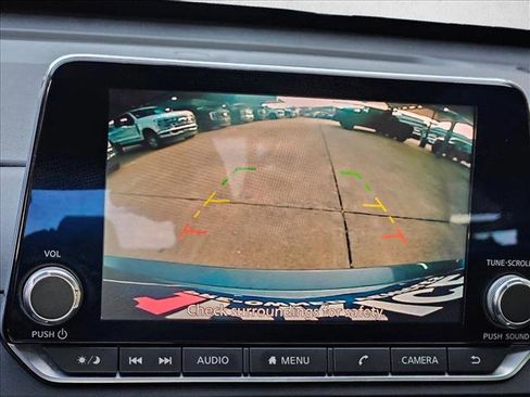 Used 2019 Nissan Altima 2.5 SR image 14