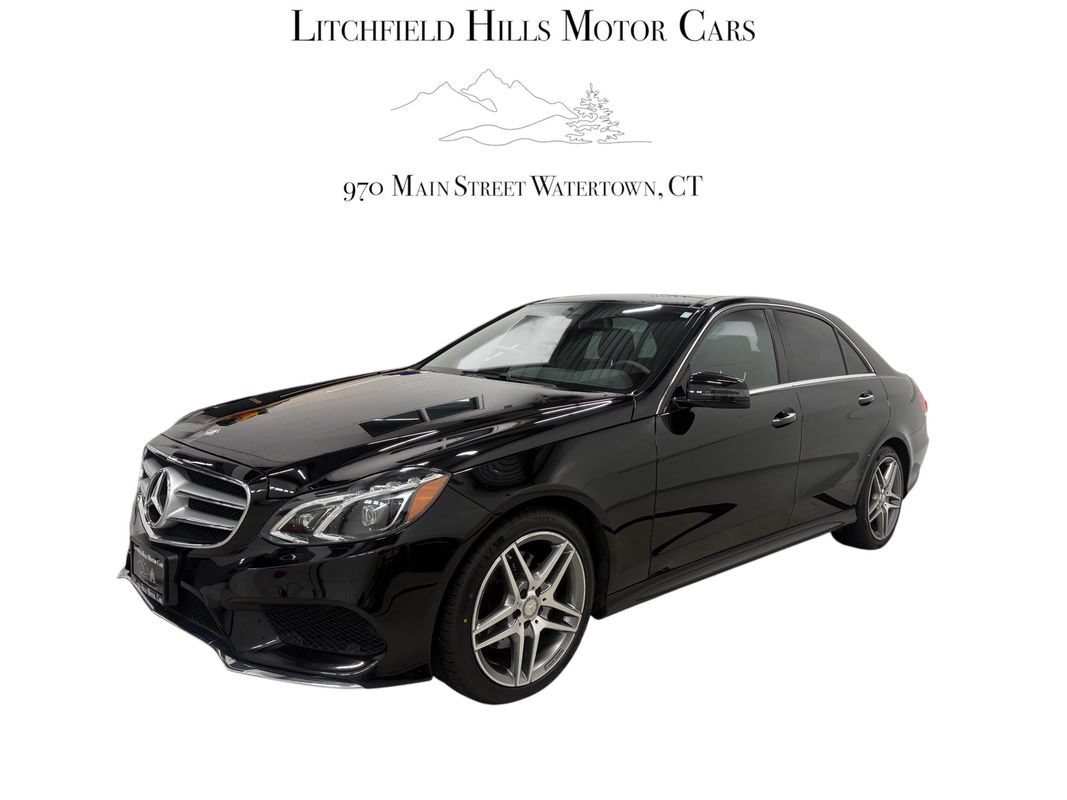 Used 2016 Mercedes-Benz E 400 4MATIC Sedan image 1