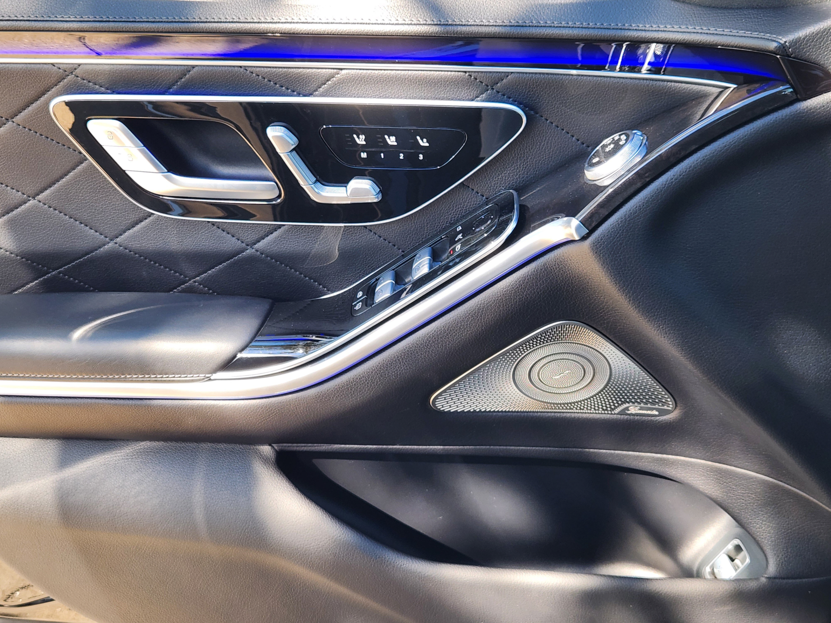 Certified 2023 Mercedes-Benz S 500 4MATIC image 19