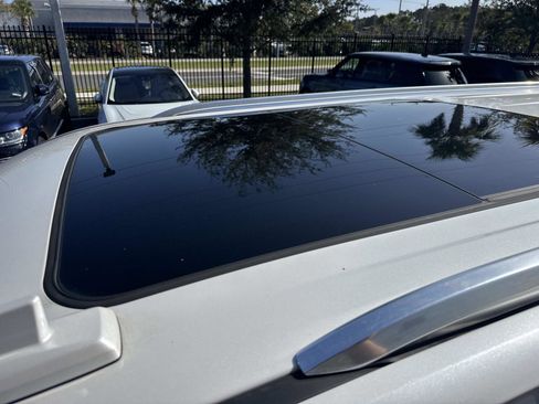 Used 2021 Cadillac Escalade ESV Premium Luxury w/ Driver Assist Tech Package image 35