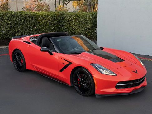 Used 2016 Chevrolet Corvette Stingray Coupe w/ 3LT Preferred Equipment Group image 3