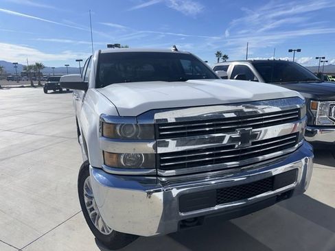 Used 2016 Chevrolet Silverado 2500 LT image 3
