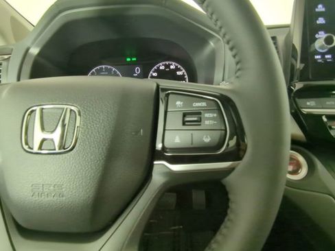 New 2026 Honda Odyssey EX-L image 40