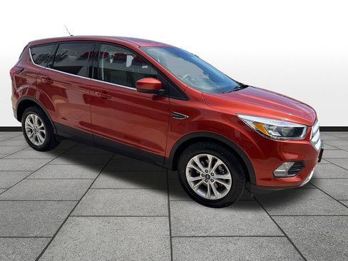Used 2019 Ford Escape SE FWD image 7