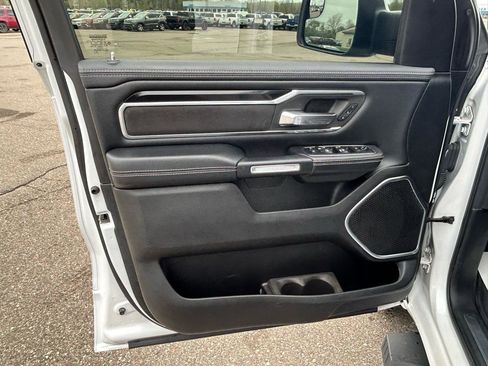Used 2019 RAM 1500 Laramie w/ Sport Appearance Package AWD/4WD image 14