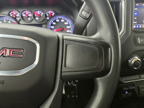 Used 2022 GMC Sierra 2500 Pro w/ Convenience Package RWD image 16