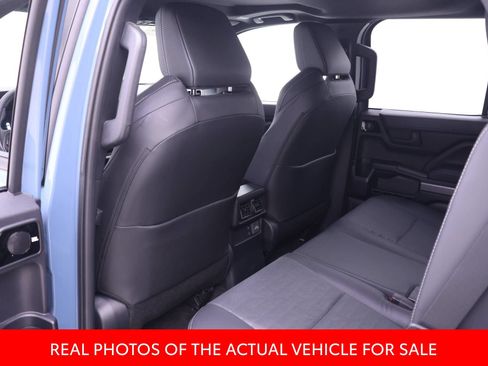 Certified 2025 Toyota 4Runner TRD Off-Road Premium AWD/4WD image 10
