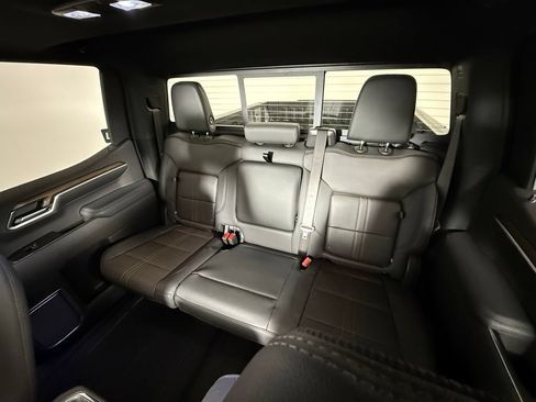 New 2026 Chevrolet Silverado 1500 High Country AWD/4WD image 36
