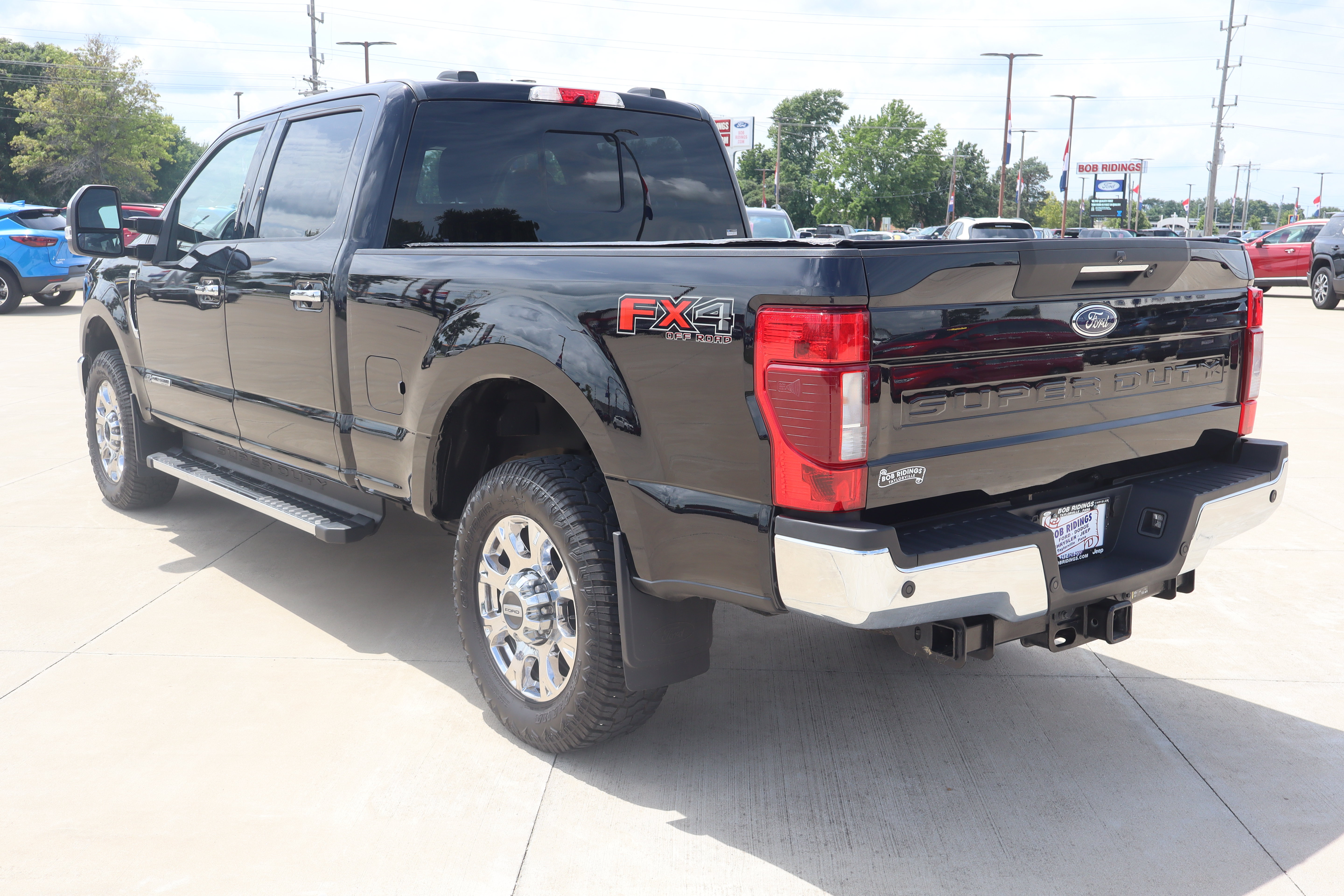 Used 2022 Ford F350 Lariat w/ Lariat Ultimate Package AWD/4WD image 7