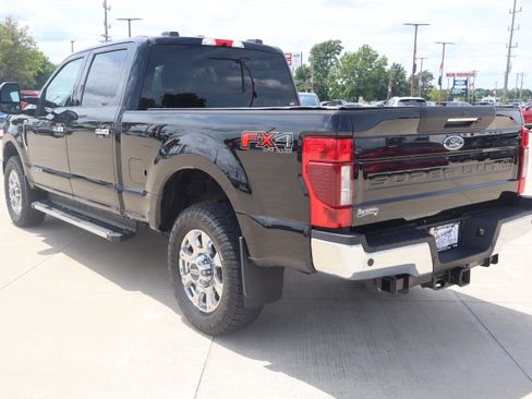 Used 2022 Ford F350 Lariat w/ Lariat Ultimate Package AWD/4WD image 7