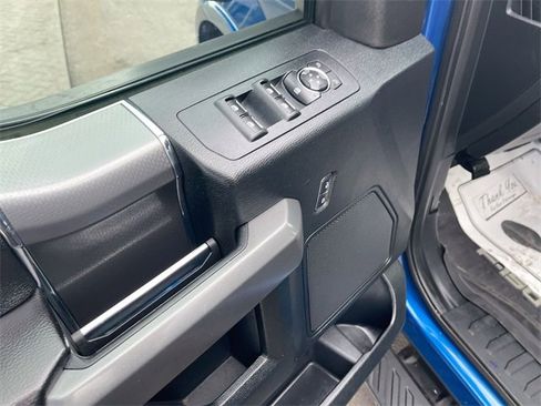 Used 2017 Ford F150 XLT w/ Equipment Group 302A Luxury image 21