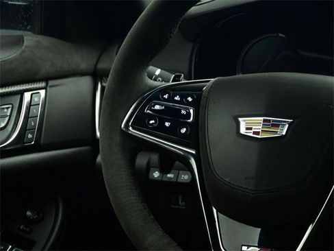 Used 2019 Cadillac CTS V image 11