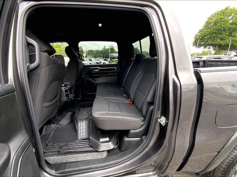 Certified 2025 RAM 1500 Big Horn AWD/4WD image 17