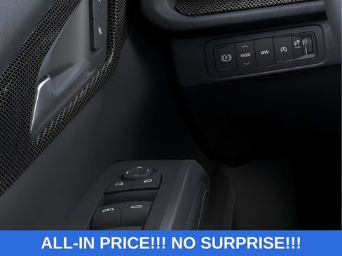 New 2027 Chevrolet Traverse Z71 AWD/4WD image 16