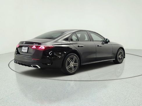 Certified 2025 Mercedes-Benz E 450 4MATIC Sedan image 5