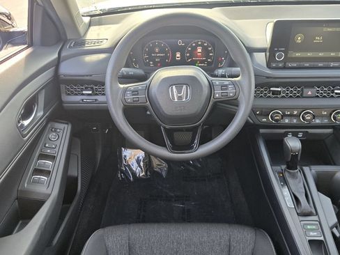 Certified 2025 Honda Accord SE image 12