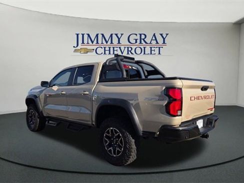 Used 2023 Chevrolet Colorado ZR2 w/ ZR2 Convenience Package III image 5