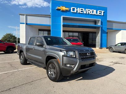 Used 2025 Nissan Frontier SV w/ SV Convenience Package
