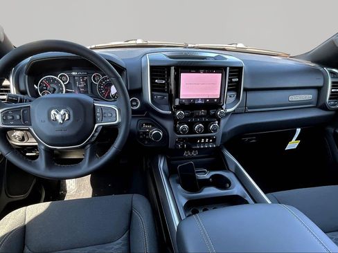 New 2026 RAM 1500 Big Horn AWD/4WD image 10
