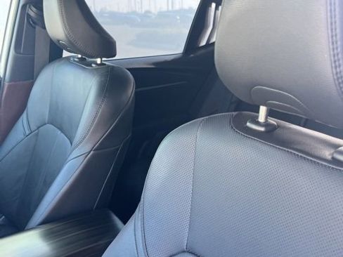 Used 2025 Toyota Camry XSE image 11