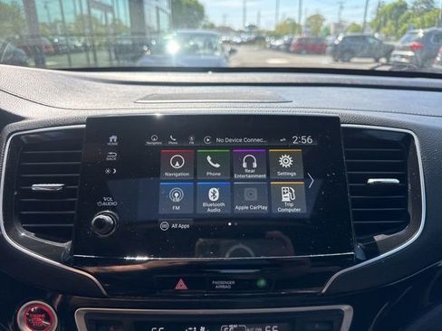 Used 2021 Honda Pilot Black Edition image 12