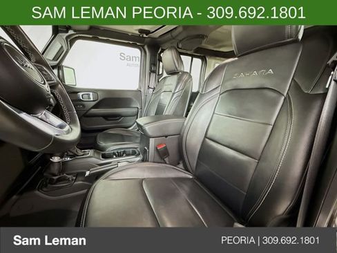 Used 2022 Jeep Wrangler Unlimited Sahara w/ Cold Weather Group image 21