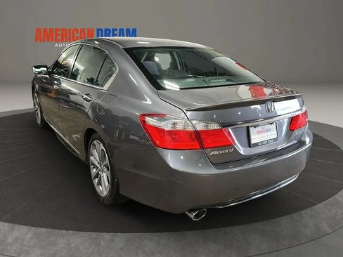 Used 2013 Honda Accord Sport image 3