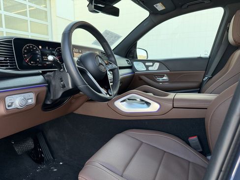 Used 2025 Mercedes-Benz GLE 450 4MATIC image 17