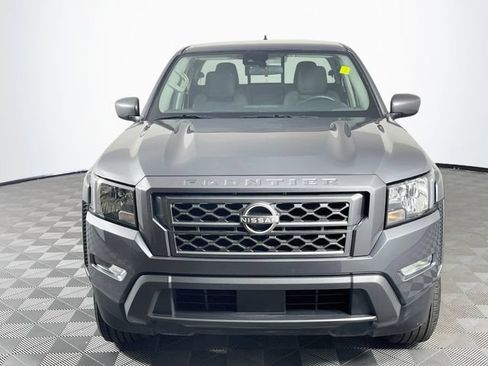 Used 2024 Nissan Frontier SV w/ SV Convenience Package RWD image 3