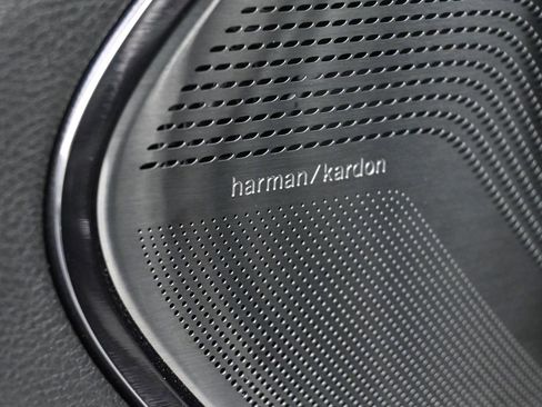 Used 2025 RAM 1500 Limited image 19