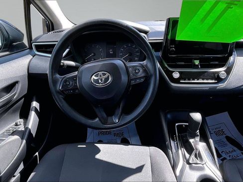 Used 2024 Toyota Corolla LE FWD image 5
