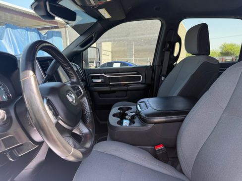 Used 2024 RAM 3500 Big Horn AWD/4WD image 12