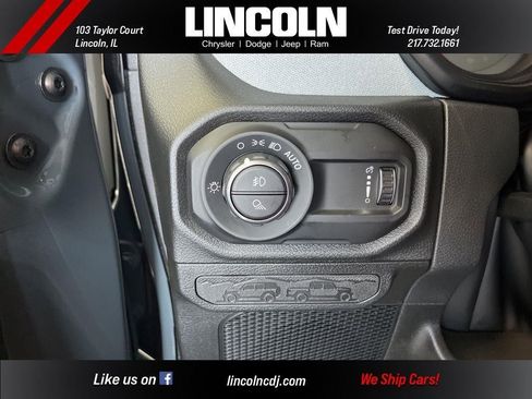 New 2025 Jeep Gladiator Sport image 15