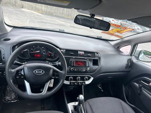 Used 2013 Kia Rio LX FWD image 13