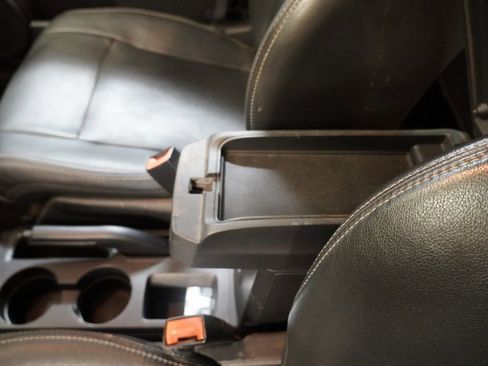 Used 2015 Jeep Compass 4WD image 23