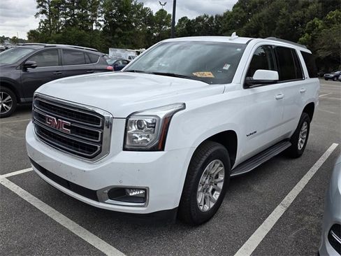 Used 2017 GMC Yukon SLT image 14