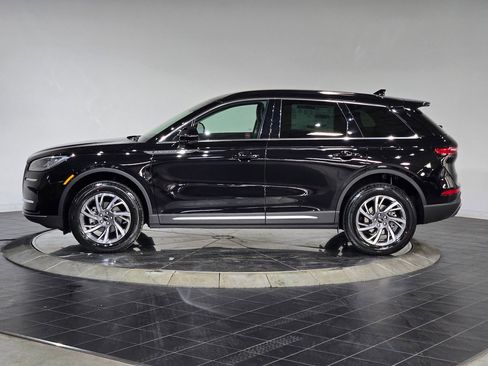 New 2026 Lincoln Corsair Premiere image 5