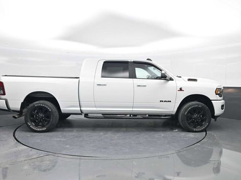 Used 2022 RAM 3500 Big Horn w/ Night Edition image 9