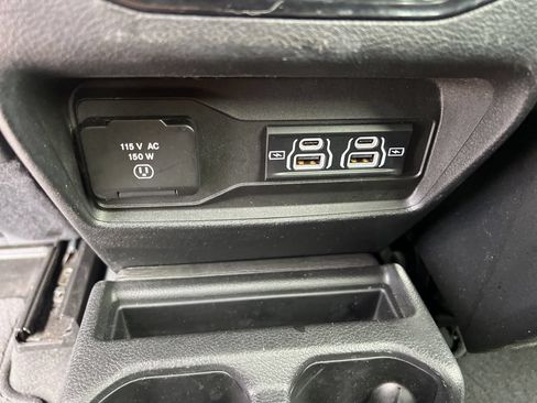Used 2022 Jeep Grand Cherokee L Laredo AWD/4WD image 22