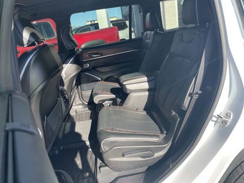 Used 2023 Jeep Grand Cherokee L Summit w/ Advanced Protech Group IV image 7