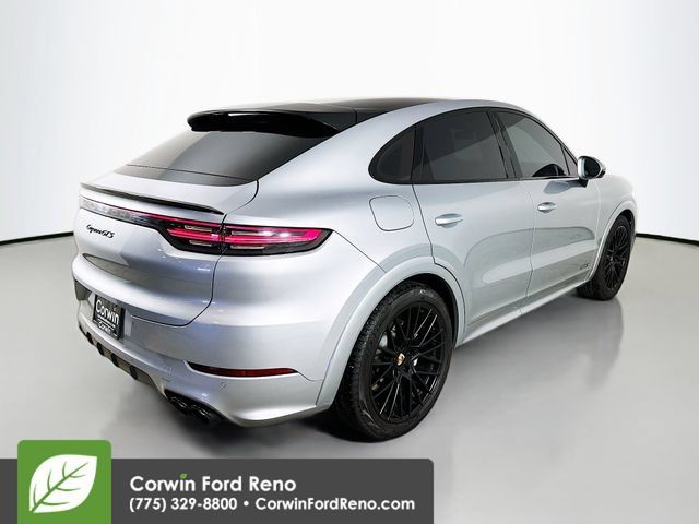 Used 2021 Porsche Cayenne GTS AWD/4WD image 8