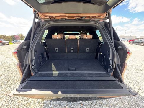 Used 2025 Lincoln Navigator Black Label AWD/4WD image 14