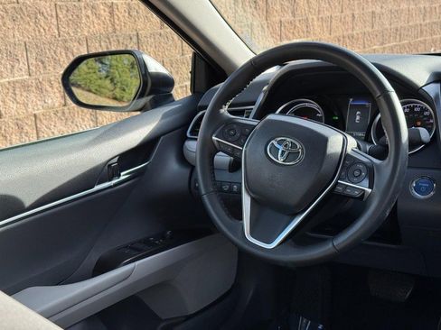 Used 2024 Toyota Camry LE image 12