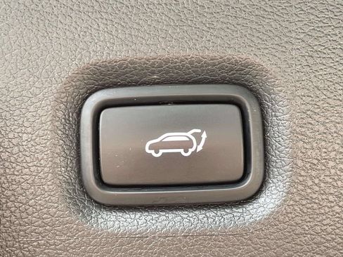 Certified 2023 Hyundai Santa Fe XRT AWD/4WD image 10