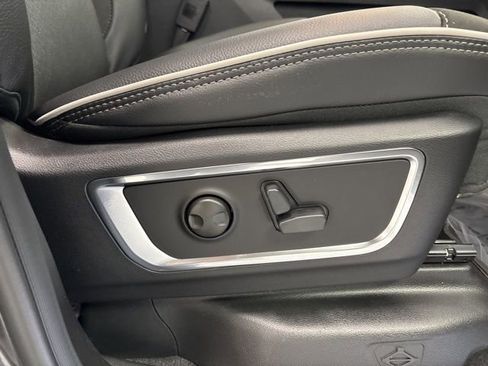 New 2026 RAM 1500 Laramie AWD/4WD image 22