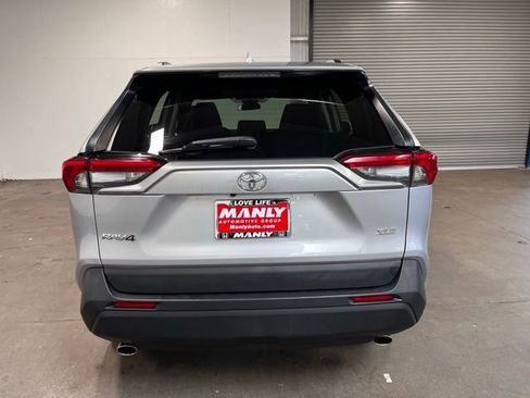 Used 2023 Toyota RAV4 XLE FWD image 4