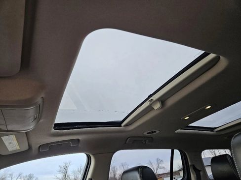 Used 2017 GMC Acadia Denali w/ Technology Package image 20