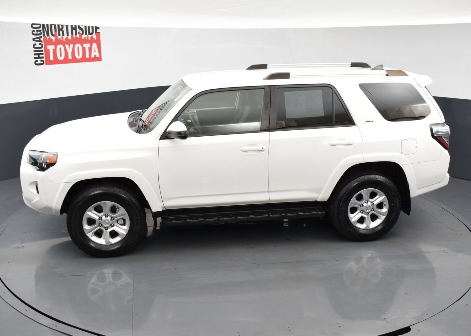 Used 2019 Toyota 4Runner SR5 AWD/4WD image 23