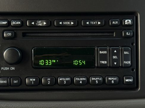 Used 2008 Ford E-350 and Econoline 350 XLT image 64