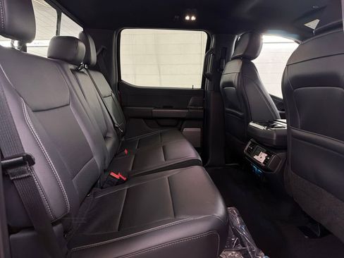 New 2025 Ford F150 Lariat w/ Equipment Group 501A Mid image 29